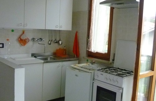 Montesilvano Apartment | Beachside Studio with Ocean View & Pool Amenities