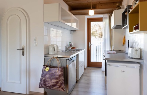 Prien am Chiemsee Apartment | Cozy Studio for Two with Terrace and Kitchen Amenities
