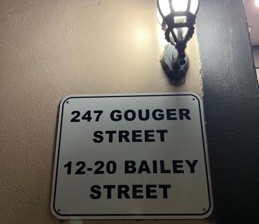Adelaide Central Business District Apartment | Modern Studio 427 on Gouger St with Kitchen Amenities