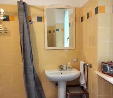 Vernato Apartment | Pet-Friendly Studio 44 with High Guest Ratings of 9/10