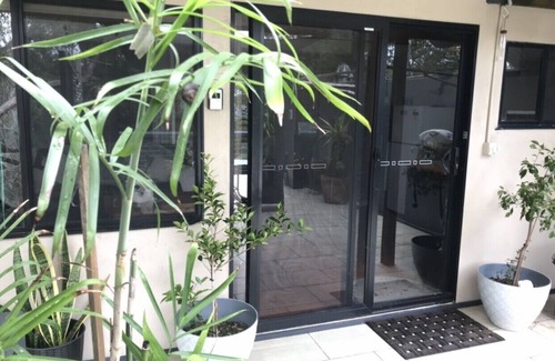 Bulli Apartment | Experience Studio 53 with Breathtaking Escarpment Views