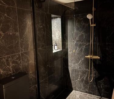 Molndal Apartment | Studio 54, central lägenhet i toppskick