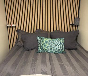 Molndal Apartment | Studio 54, central lägenhet i toppskick