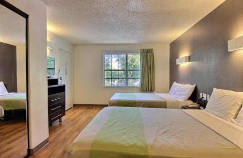McNeil Hotel | Pet-Friendly Studio 6 in Austin, TX - Northwest Region