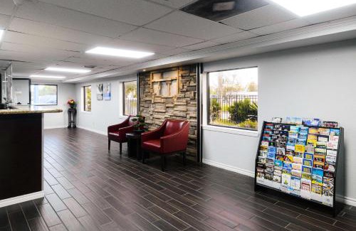 Channelview Hotel | Pet-Friendly Studio 6 in Channelview, TX with Great Amenities