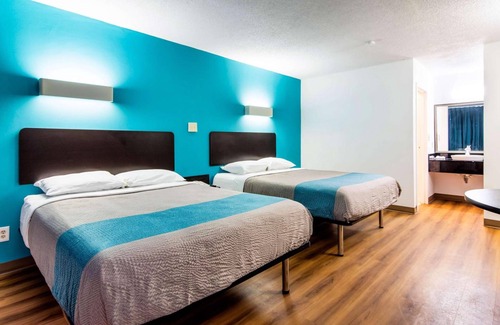 LaGrange Hotel | Budget-Friendly Stay at Studio 6 Lagrange, GA with Kitchen