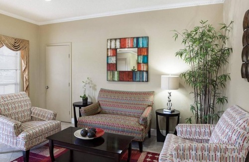 Luling Hotel | Budget-Friendly Studio 6 Luling, LA with Family Amenities