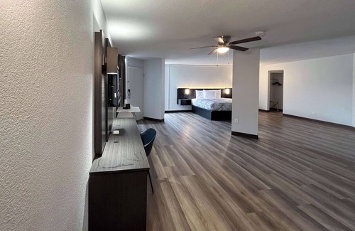 Nacogdoches Hotel | Budget-Friendly Studio 6 Nacogdoches Near SFA University