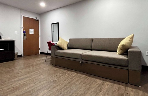 Ogden Hotel | Comfortable Stay at Studio 6 Ogden, UT – Kitchen & Breakfast