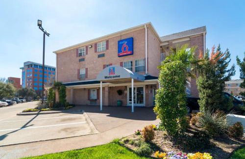 Plano Hotel | Convenient Stay at Studio 6-Plano, TX near Medical Center