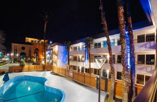 Civic Center Hotel | Waterfront Studio 6 Suites in Stockton, CA - Pet Friendly