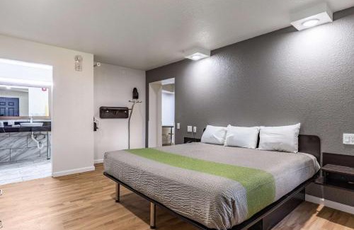 Temple Hotel | Pet-Friendly Studio 6-Temple, TX: A Comfortable Retreat