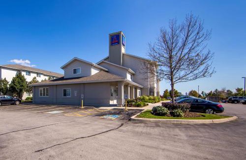 Gateway Hotel | Comfortable Studio 6 Toronto - Mississauga with Kitchenettes