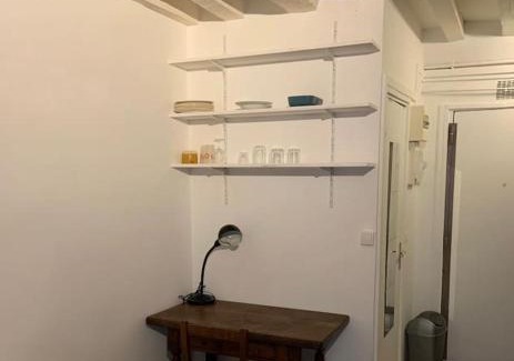 Quartier de l'Ecole-Militaire Apartment | Discover Studio 7ème arrondissement for Your Next Getaway