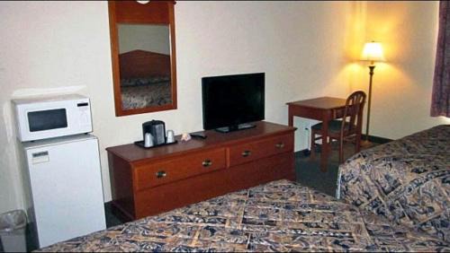 Harker Heights Hotel | Pet-Friendly Studio 7 Harker Heights: Family & Wheelchair Access