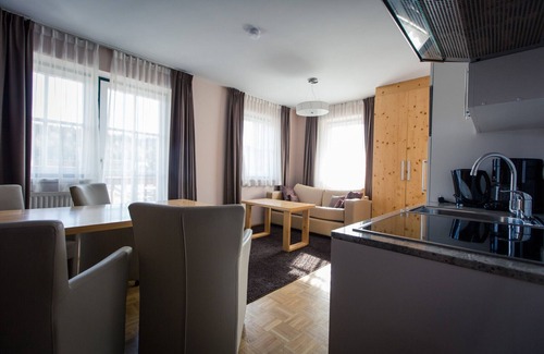 Turracher Hohe Apartment | Beautiful Studio #7 with Balcony and Breakfast Included