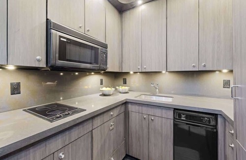 Austin Villa | Premier Studio @ 7744 Ranch: Pet-Friendly & Pool Access
