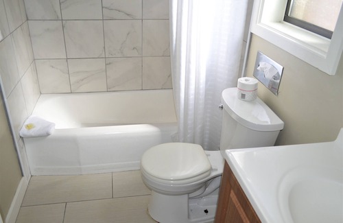 Fort Bragg Hotel | Cozy Studio 9 Fort Bragg: Family-Friendly with Kitchen