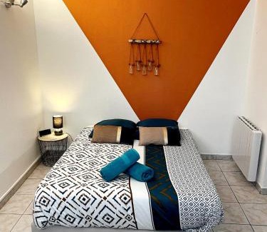 Neris-les-Bains Apartment | Cozy Studio Steps from Néris-les-Bains Thermal Spa