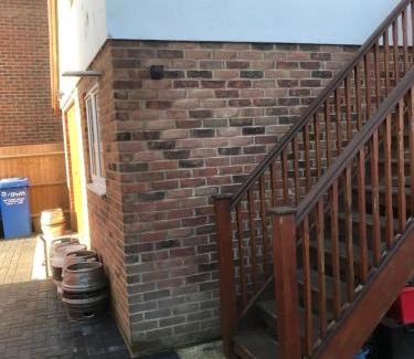 Pewsey Apartment | Cozy Studio Near Worlds End Brewery and Crown Inn Pewsey