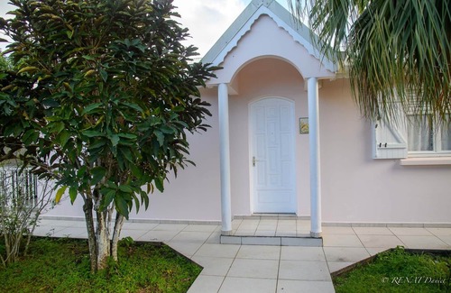 Baie-Mahault Apartment | Independent Studio with Pool Access Near Main House