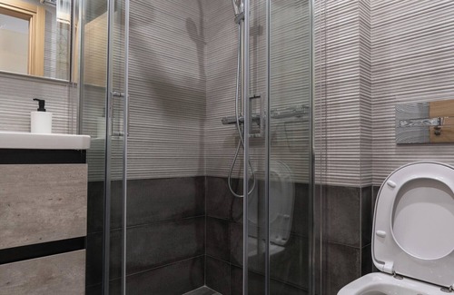Vyronas Apartment | Studio Ag Ioannis m station 1 bed 2 pers by MPS
