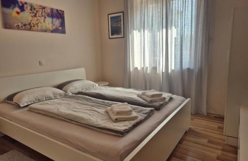 Cilipi Apartment | Cozy Studio Airport Dubrovnik with Oceanfront Views