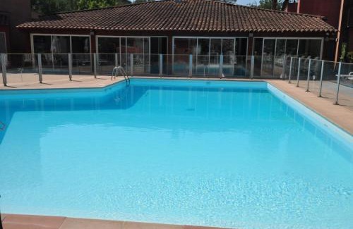 Mouans-Sartoux Apartment | Cozy Albatros Studio with Pool & Terrace near Golf St-Donat