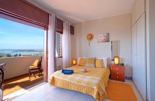 Torralta Apartment | Oceanfront Studio Alvor Bay Dream for Family Getaways
