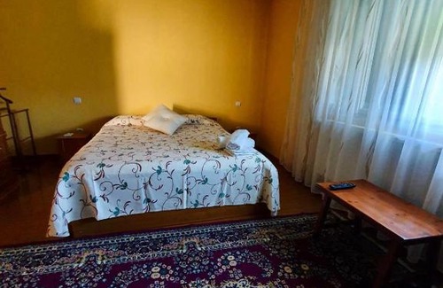 Viseu de Jos Apartment | Budget-Friendly Family Retreat at Studio Anca
