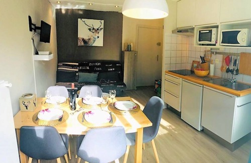 Les Deux Alpes Apartment | Guest Rated 10/10: Studio and Annex Center Station Stay