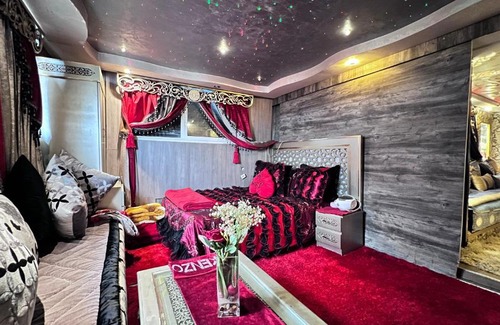 Casablanca City Center Apartment | Family-Friendly Studio Anfa: Rated 10/10 by Guests