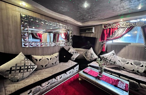 Casablanca City Center Apartment | Family-Friendly Studio Anfa: Rated 10/10 by Guests