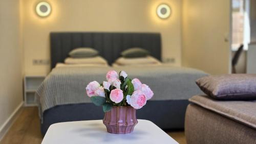 Panevezys Apartment | Budget-Friendly Studio Anna: Guest Rated 9.8, Family Friendly