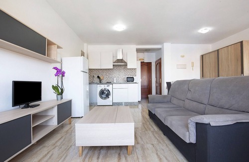 Puerto del Rosario Apartment | Central Studio Apartment Betty G with Wi-Fi and Ocean Views