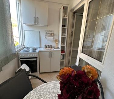 Sutomore Apartment | Child-Friendly Studio Apartman 6 for Your Perfect Stay