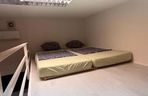 Mali Radic Apartment | Welcoming Studio Apartman Bišće for Families and Pets