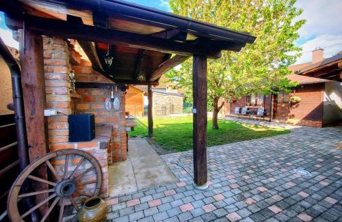 Jastrebarsko Apartment | Pet-Friendly Studio Apartment Buteo with Top Guest Ratings
