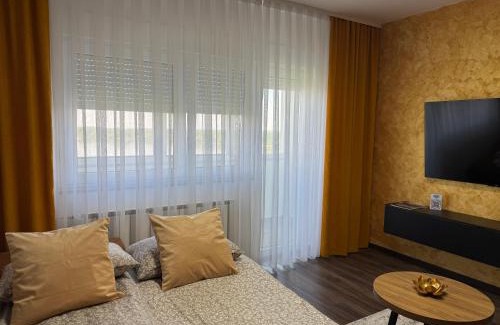 Vukovar Apartment | Exceptional Studio Apartman Gold: Pet-Friendly & Breakfast Included