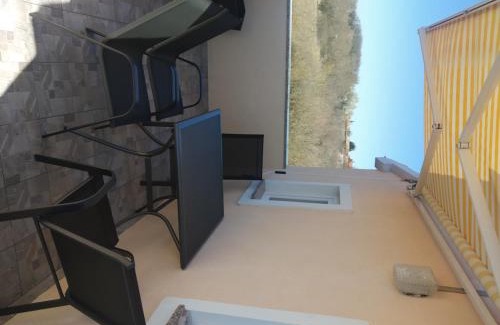 Krmed Apartment | Cozy Studio Apartment M&S Perkovic - Rated 9/10, Family-Friendly
