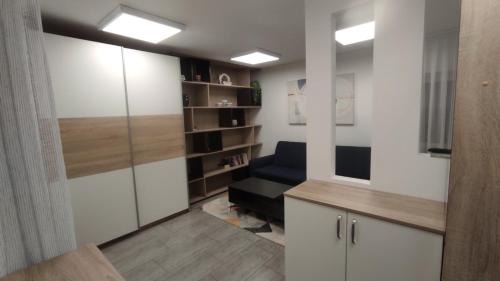 Dakovo Apartment | Family-Friendly Studio Apartman Zima 1 - Guest Rated 9.8