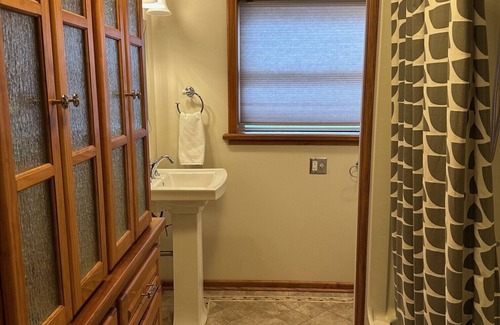 Tawas City House | Quaint Retreat Steps from Tawas Point State Park Beaches