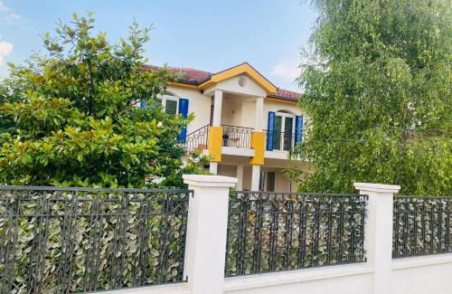 Danilovgrad Municipality Apartment | Pet-Friendly Studio Apartment 21 with Perfect 10/10 Rating