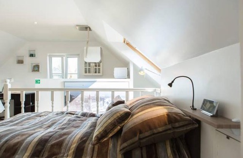 La Hulpe Apartment | Budget-Friendly Studio Apartment Alba with Breakfast Included