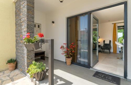 Drinovci Apartment | Guest Favorite: Studio Apartment Carpe Diem - 9.8 Rating