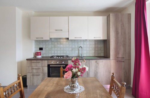Aosta Apartment | Relaxing Studio Apartment 'Casa Di Alfredo E Virginia' with Views