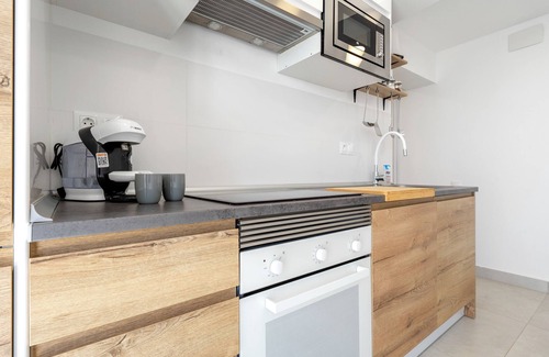 Vinaros Apartment | Cozy Apartment 'Costa Sur' with Private Terrace & Ocean View