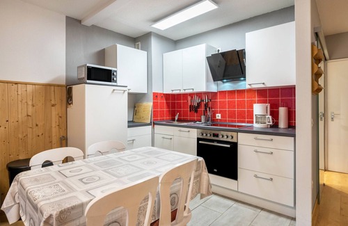 Todtmoos Apartment | Cozy Studio Apartment with Private Terrace and Pool Access