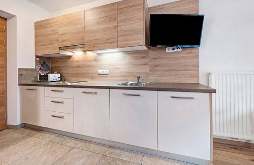 Racines Apartment | Mountain View Studio Apartment "Heiserhof - Holunder" Awaits