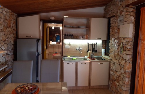 Razanj Apartment | Cozy Studio Apartment in Ražanj with Ocean View & Terrace